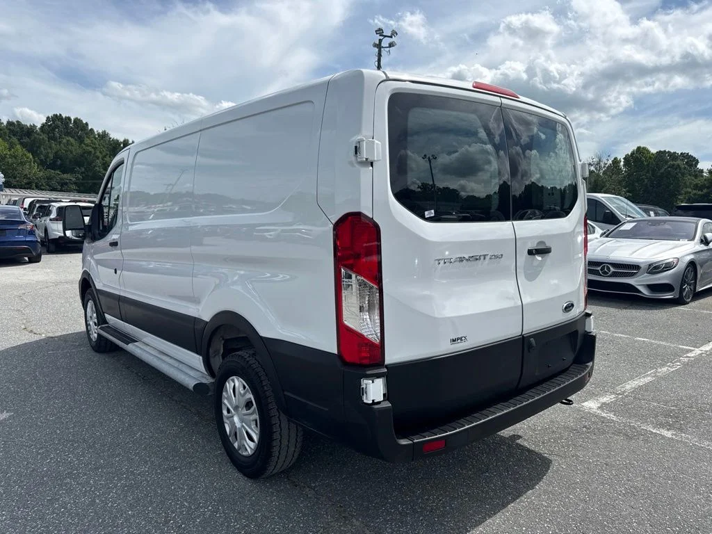 Used 2025 White Ford Base image 2