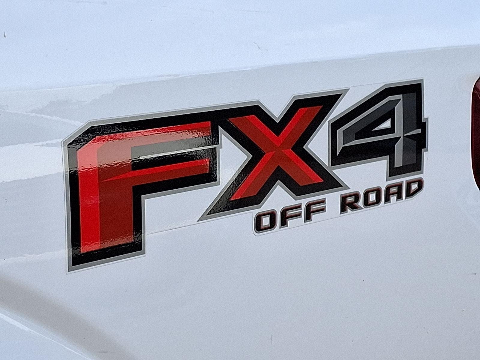 Used 2019 Oxford White Ford XLT image 29