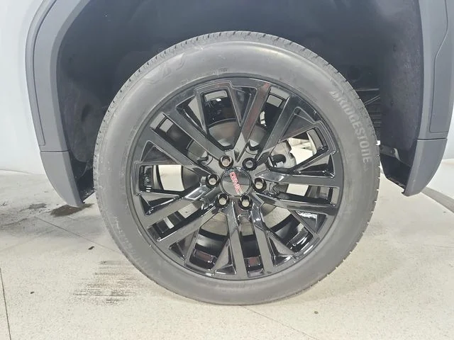 New 2026 White GMC SLT image 56