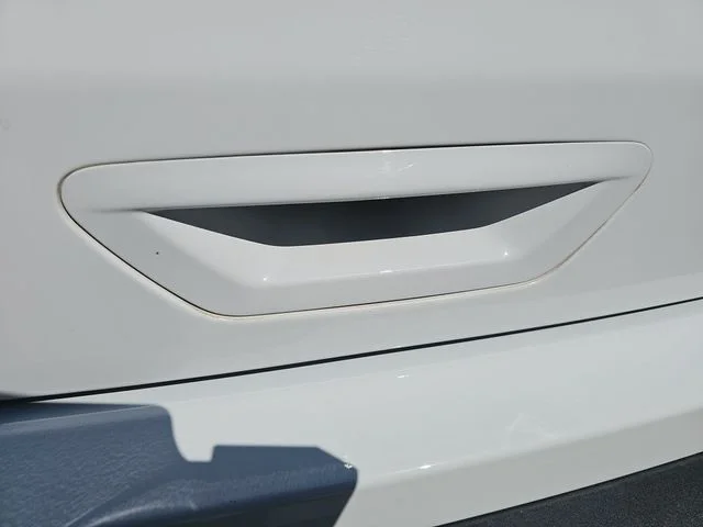 Used 2022 White Ford SE image 15