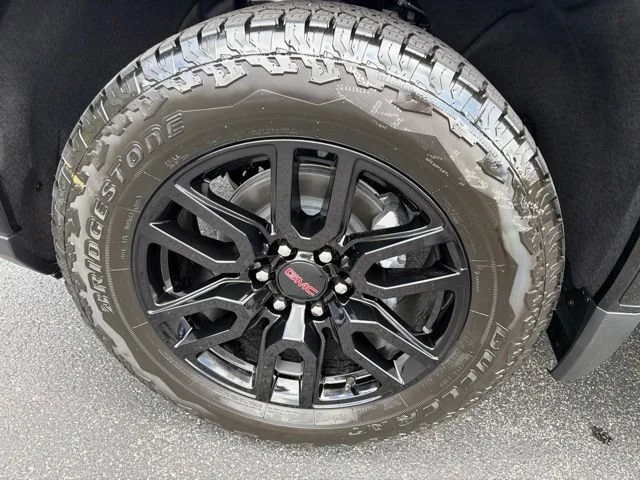 New 2026 Onyx Black GMC Elevation image 11