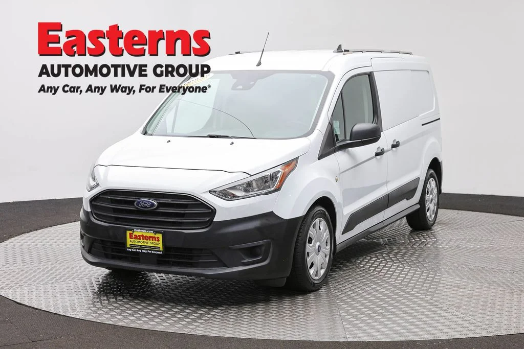 Used 2019 White Ford XL image 1