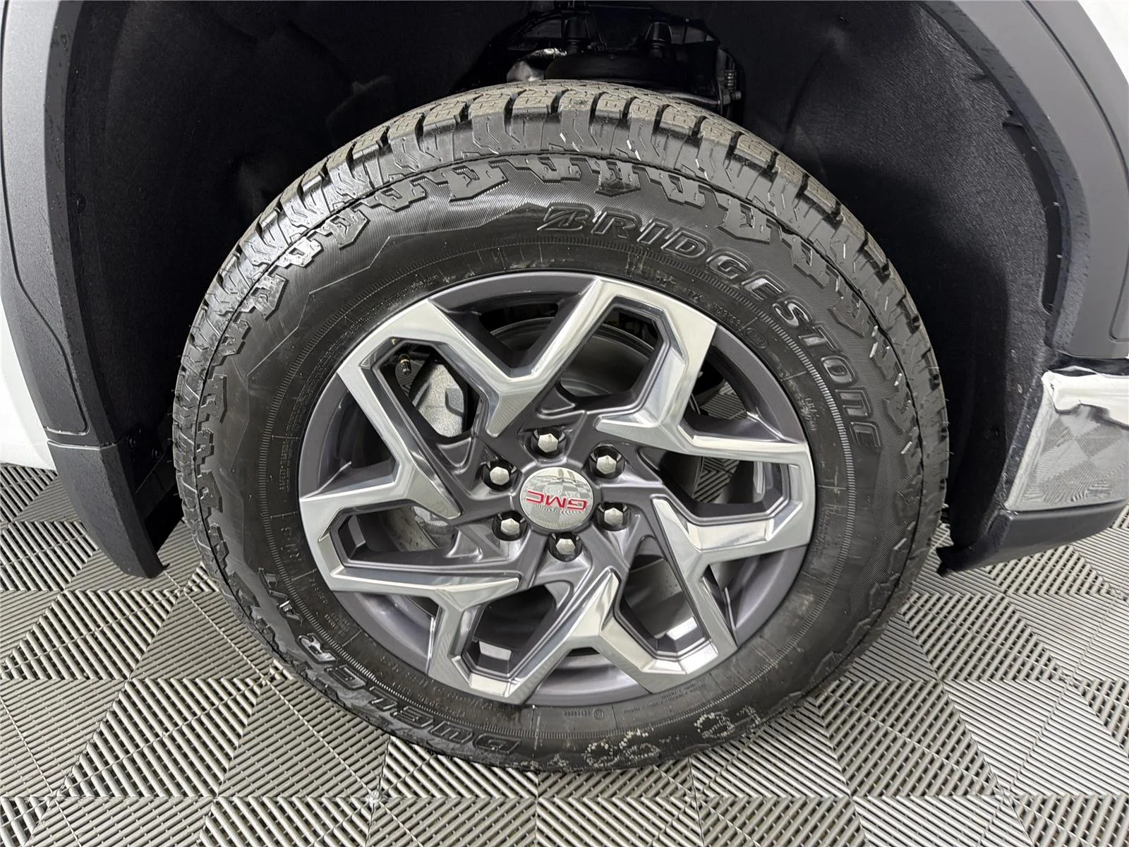 New 2026 Summit White GMC SLT image 10