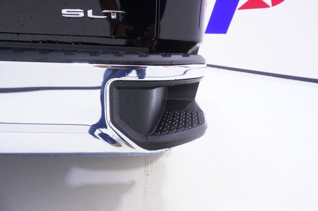 2026 GMC Sierra 1500 SLT - Photo 10