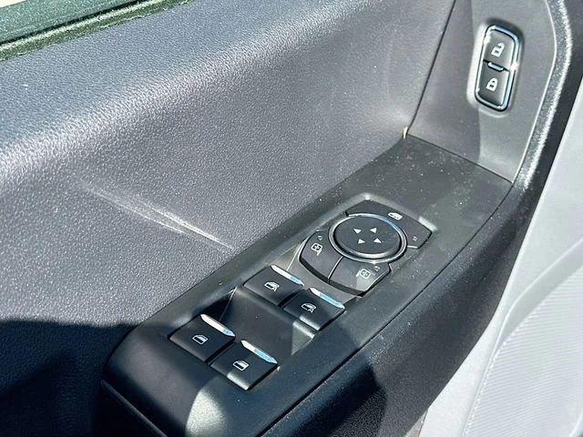 New 2025 Oxford White Ford KNAPHEIDE 11