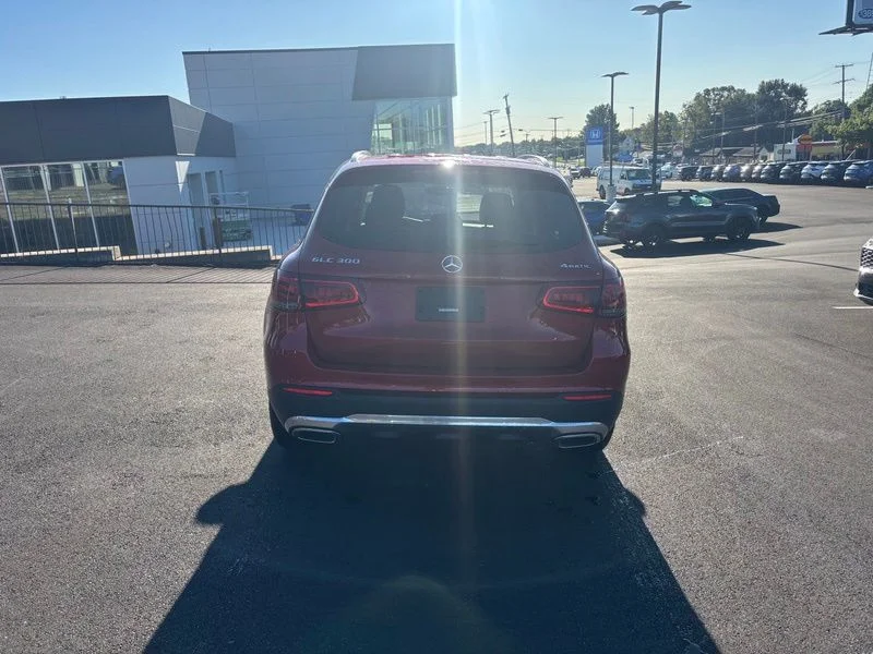 Used 2021 Red Mercedes-Benz GLC 300 image 7
