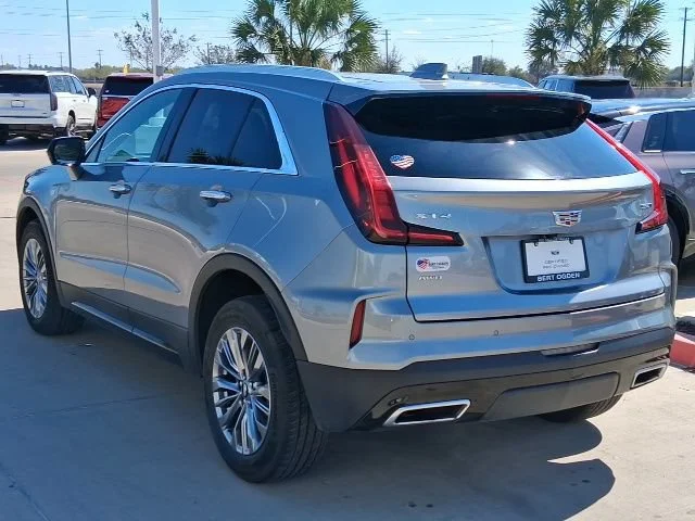 Used 2025 Argent Silver Metallic Cadillac Premium Luxury image 4