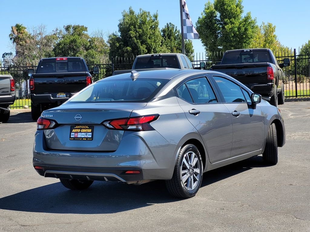 Used 2025 Gray Nissan 1.6 SV image 4