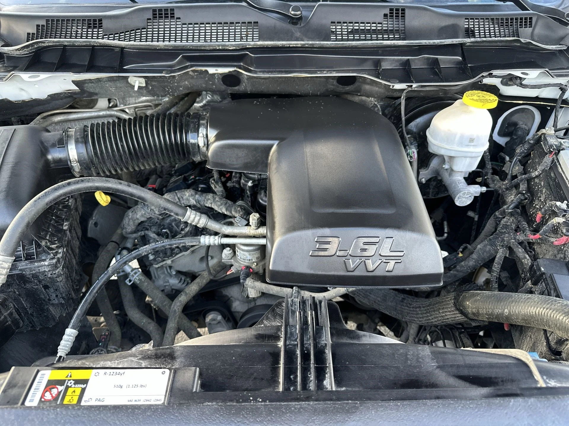 Used 2024 Bright White Clearcoat Ram SLT image 17