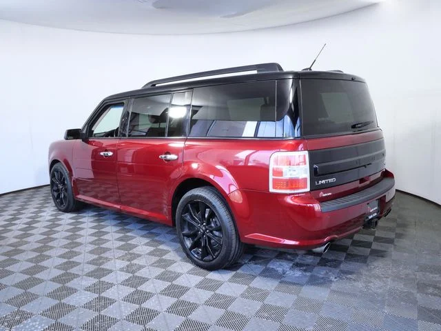 Used 2018 Red Ford Limited image 6