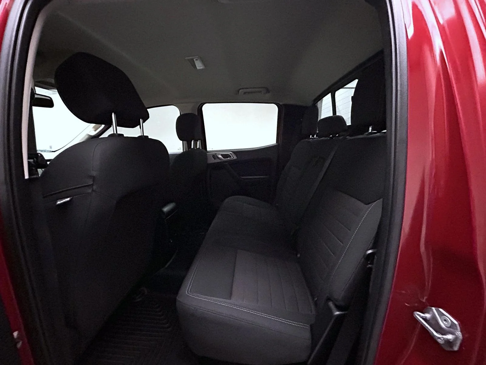 Used 2020 Red Ford XLT image 19