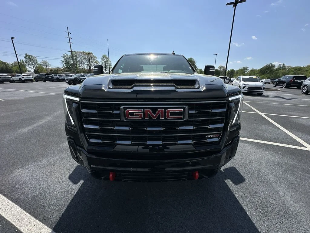 Used 2025 Black GMC AT4 image 25