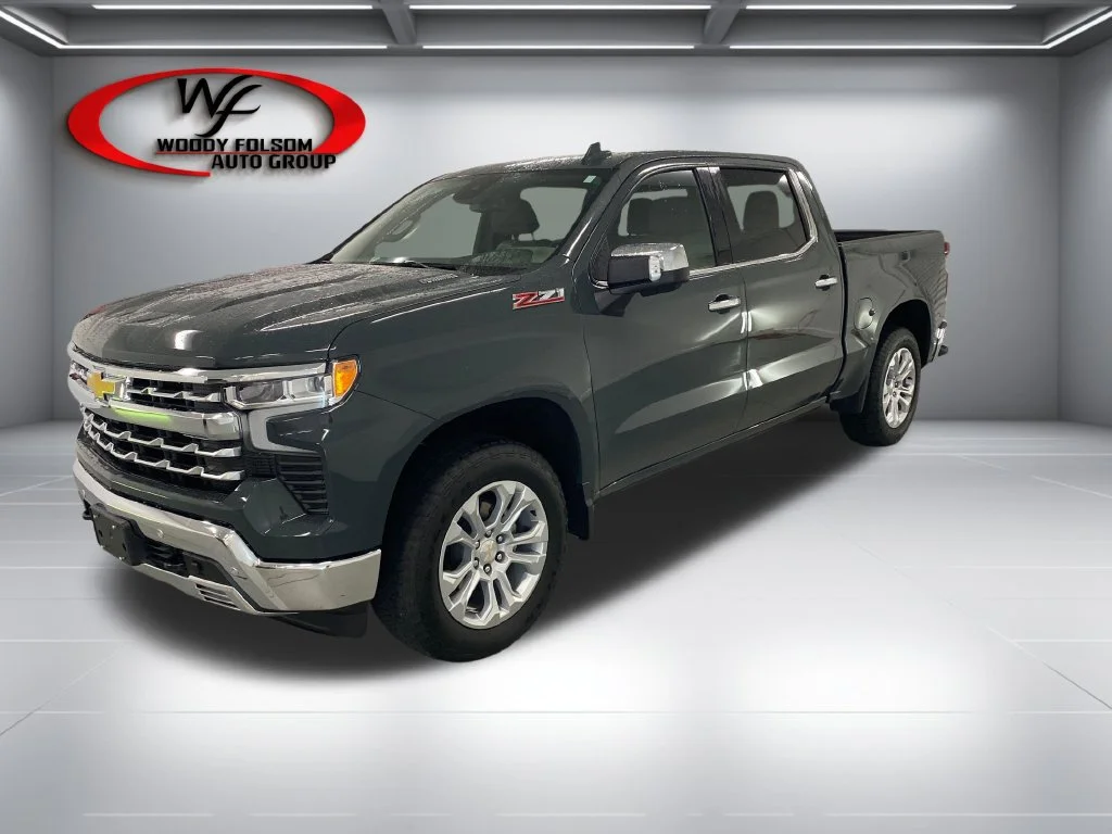 Used 2026 Gray Chevrolet LTZ image 3