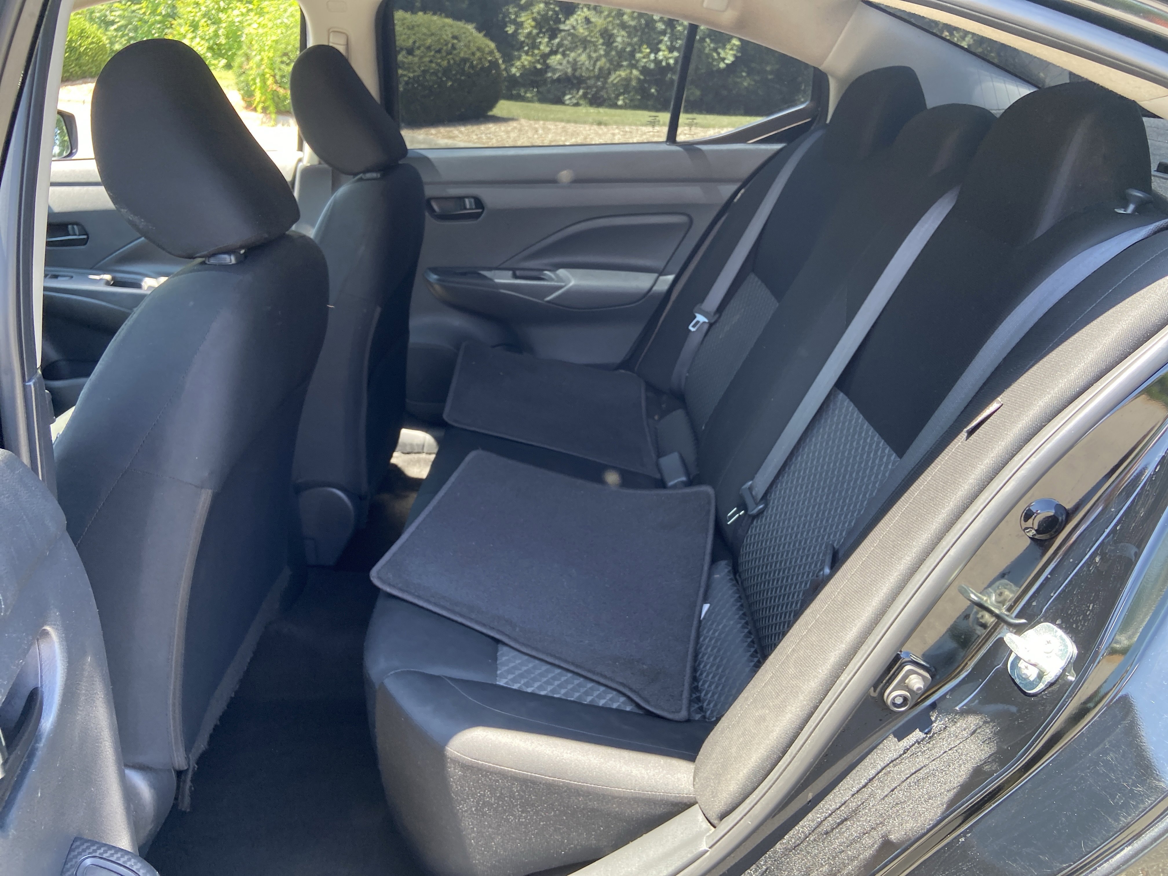 Used 2023 Super Black Nissan S image 12