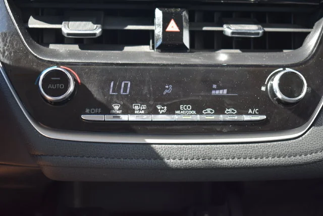 Used 2022 Red Toyota XLE image 27