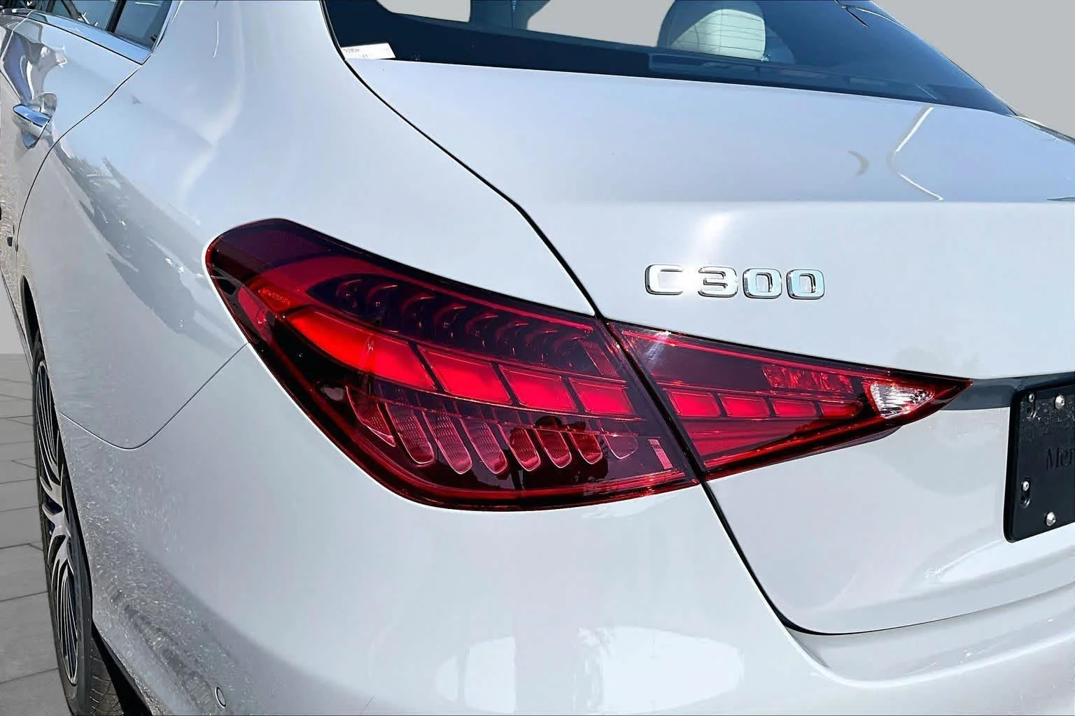 New 2026 MANUFAKTUR Alpine Grey Mercedes-Benz C 300 image 6