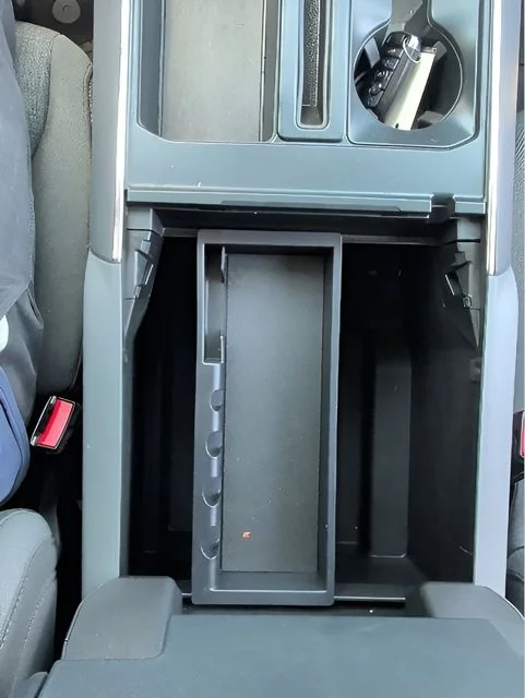Used 2024 Silver Ford XLT image 32