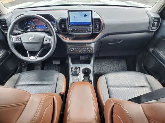 Used 2021 Green Ford Outer Banks image 12