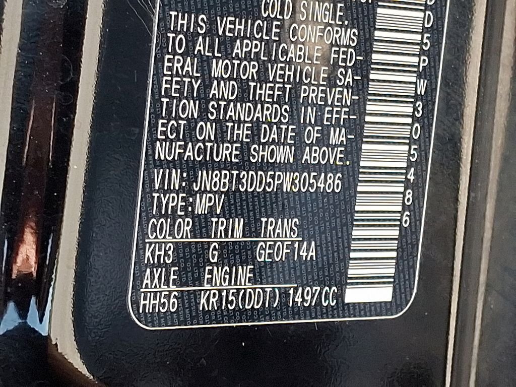 Used 2023 Black Nissan Platinum image 28