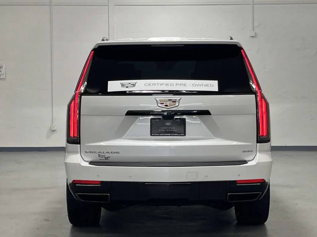 Used 2025 Crystal White Tricoat Cadillac Sport image 7
