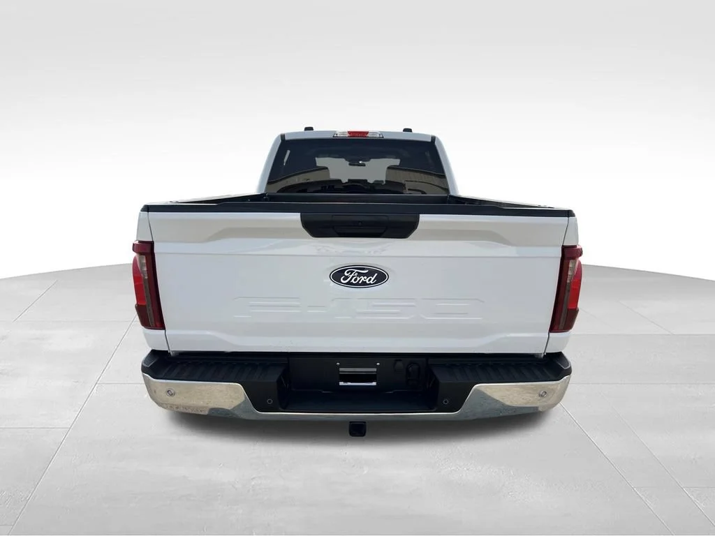 Used 2025 White Ford XLT image 6