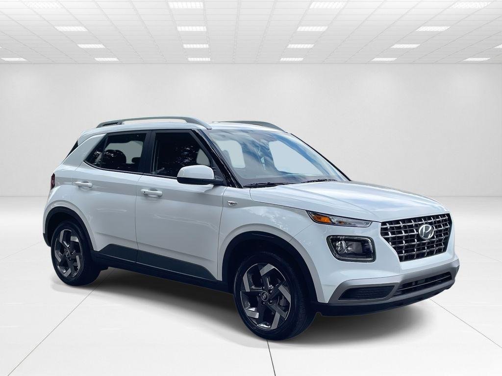 New 2026 White Hyundai SEL image 1