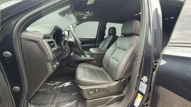 Used 2023 Gray Chevrolet RST image 16