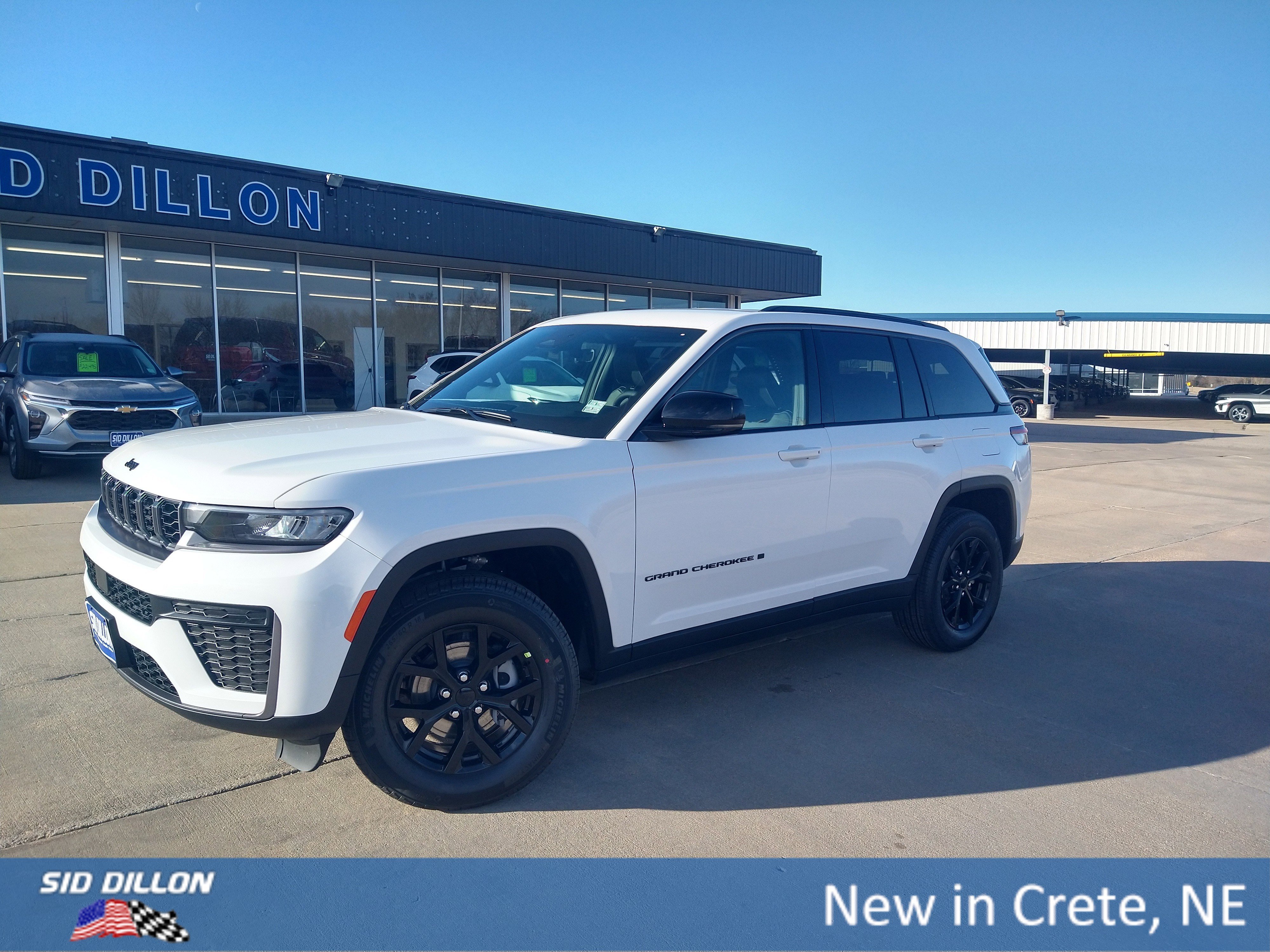 New 2026 Bright White Clearcoat Jeep Laredo Altitude image 1