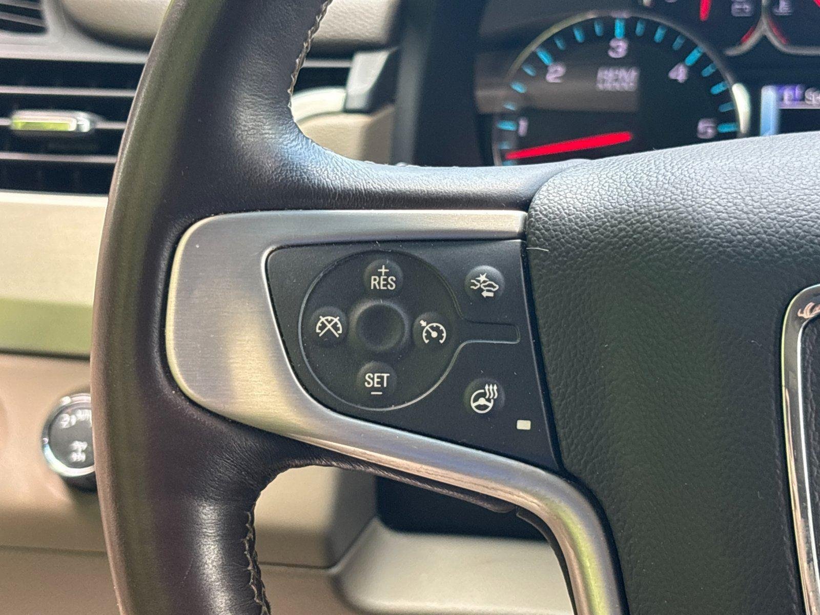 Used 2017 Iridium Metallic GMC SLT image 19