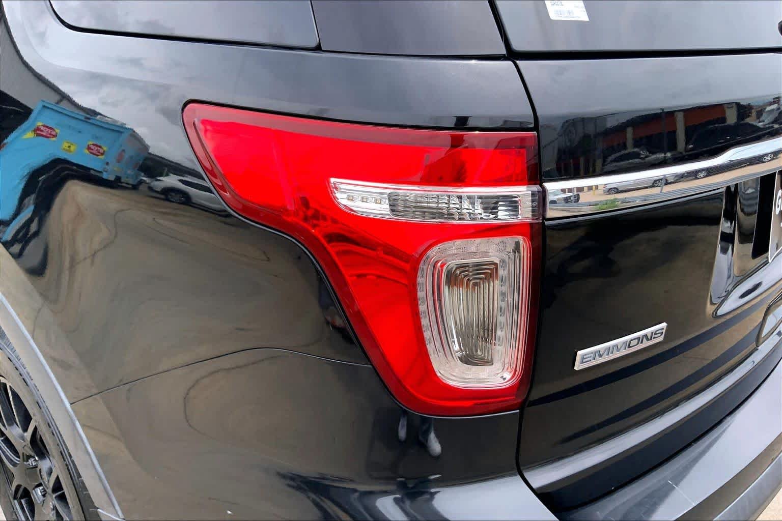 Used 2014 Tuxedo Black Metallic Ford Base image 27