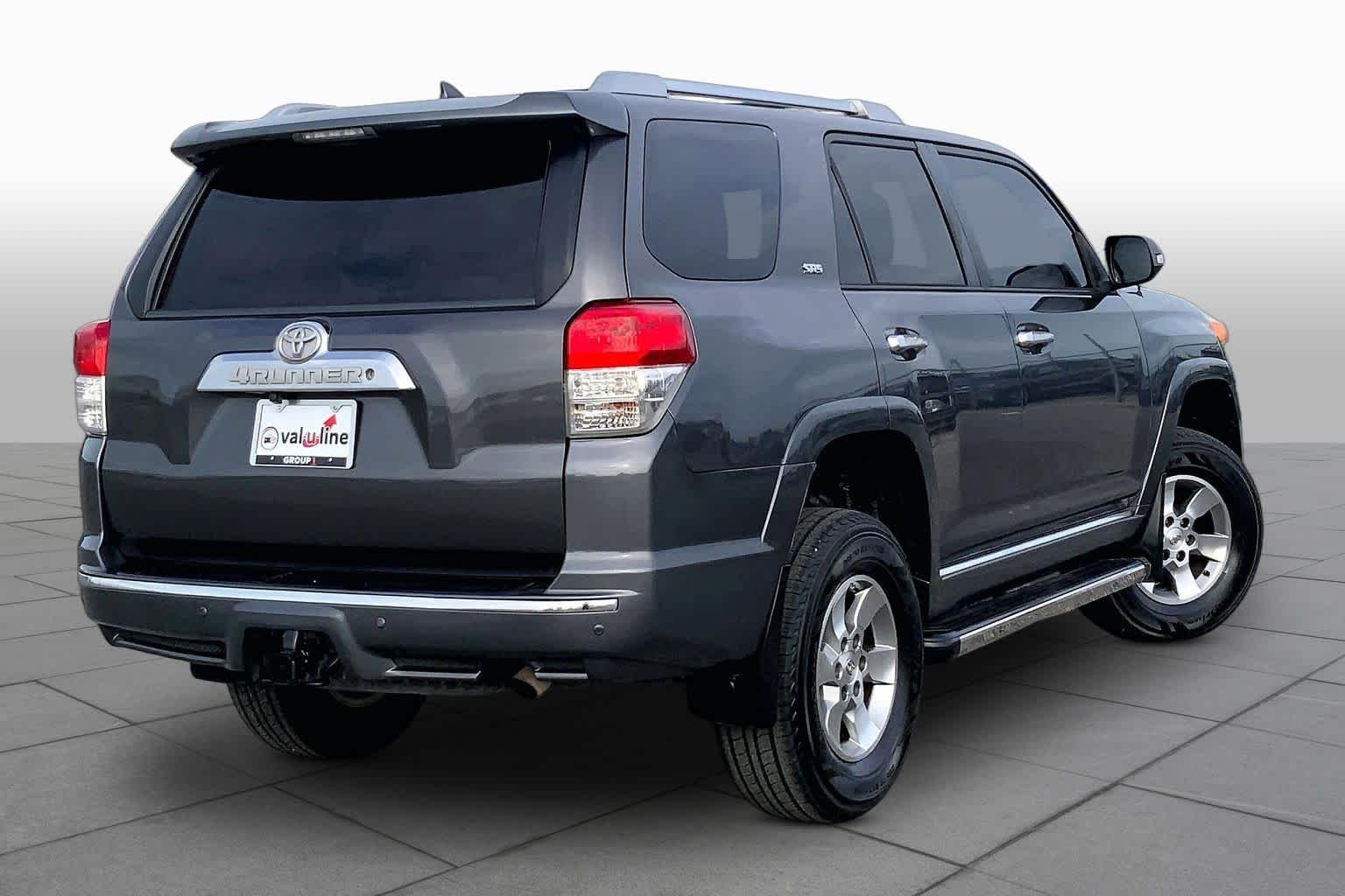 Used 2013 Magnetic Gray Metallic Toyota Limited image 13