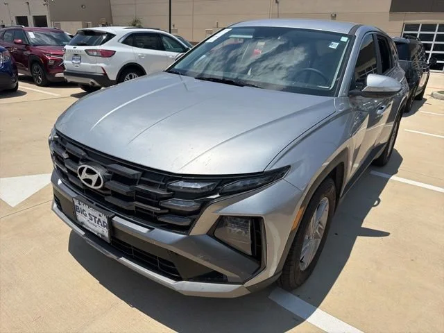 2026 Hyundai Tucson SE FWD's photo