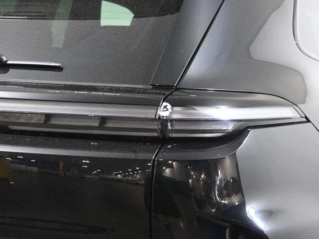 2026 Porsche Cayenne Turbo Electric - Photo 13
