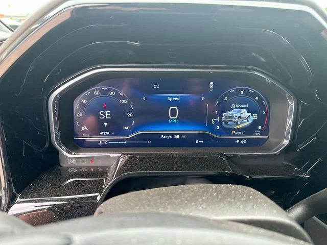 Used 2025 Gray Chevrolet ZR2 image 13