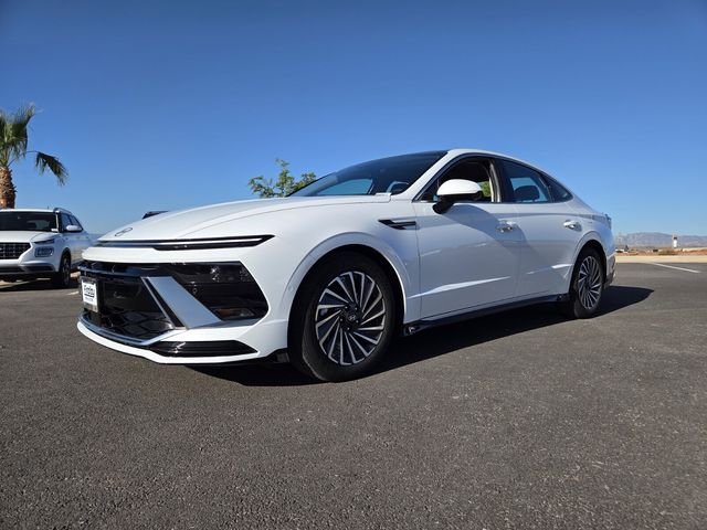 2025 Hyundai Sonata Limited's photo