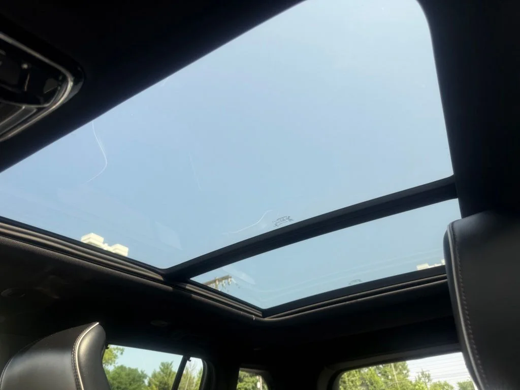 Certified Used 2023 Black Jeep Summit 4xe image 33