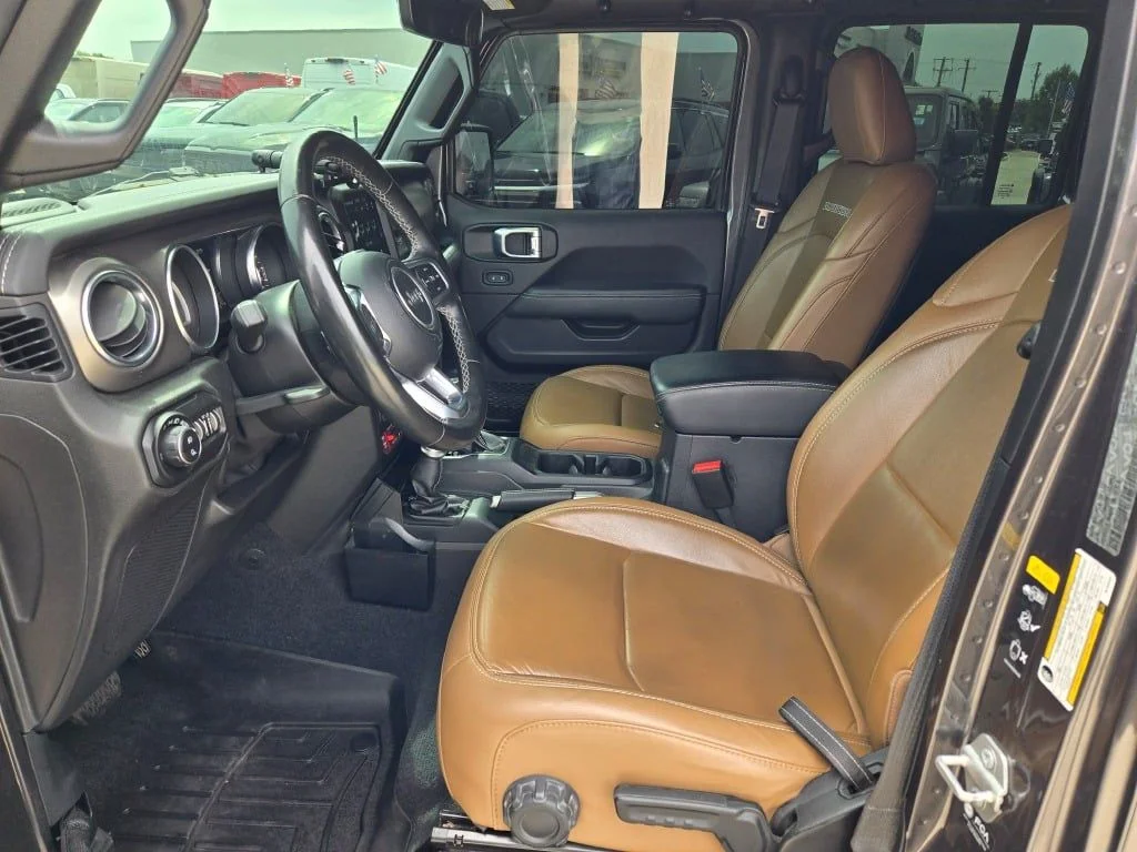 Used 2021 Gray Jeep Rubicon image 20