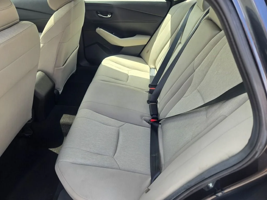 Used 2023  Honda EX image 14