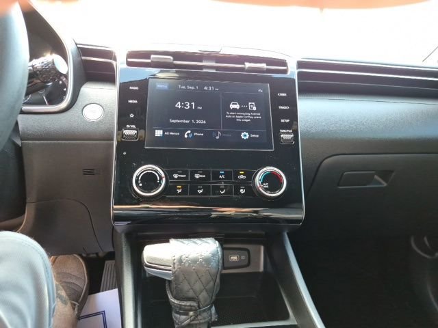 Used 2023 Gray Hyundai SEL image 26