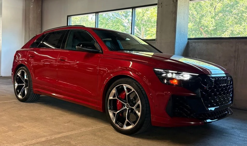 New 2027 Chili Red Metallic Audi 4.0T image 12