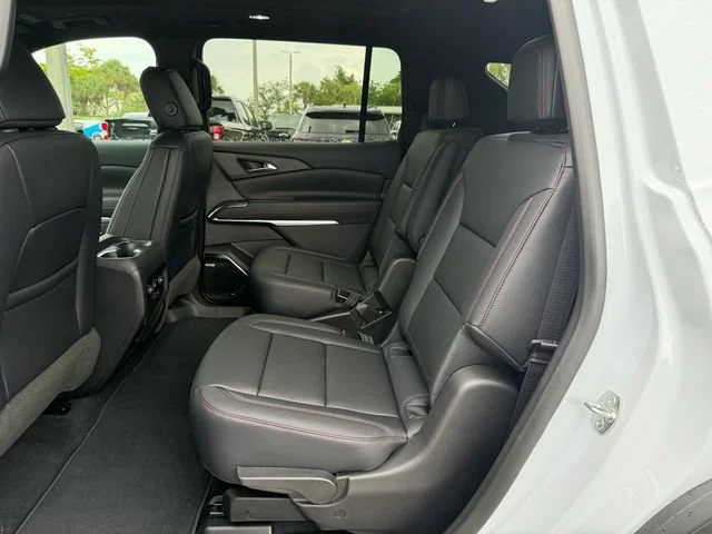 2026 Chevrolet Traverse Z71 - Photo 12