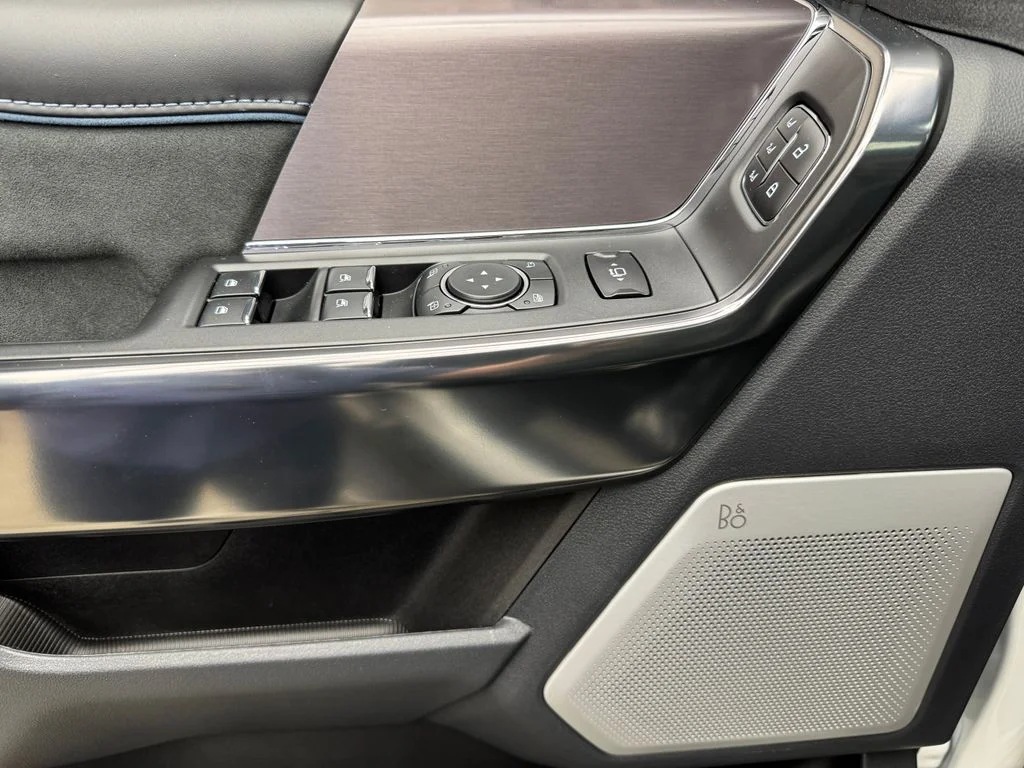 New 2026 Star White Metallic Tri-Coat Ford F-350® Platinum® image 11