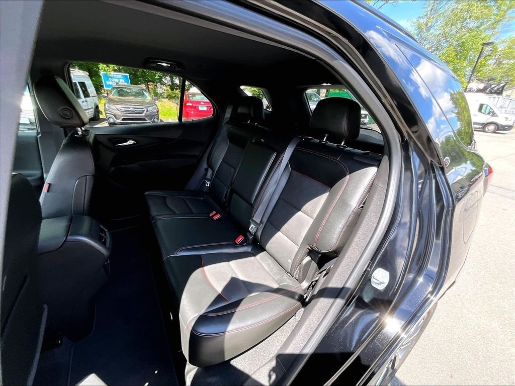 Used 2023 Mosaic Black Metallic Chevrolet RS image 15