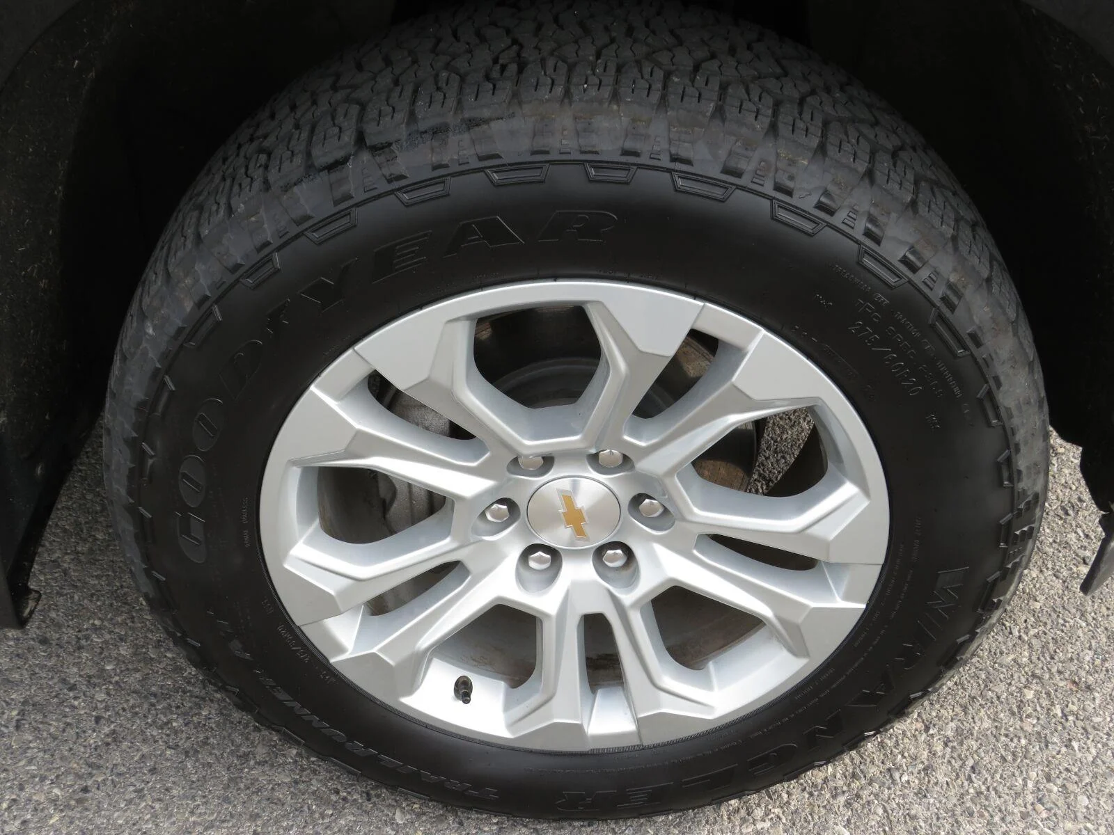 Used 2025 Black Chevrolet LTZ image 18