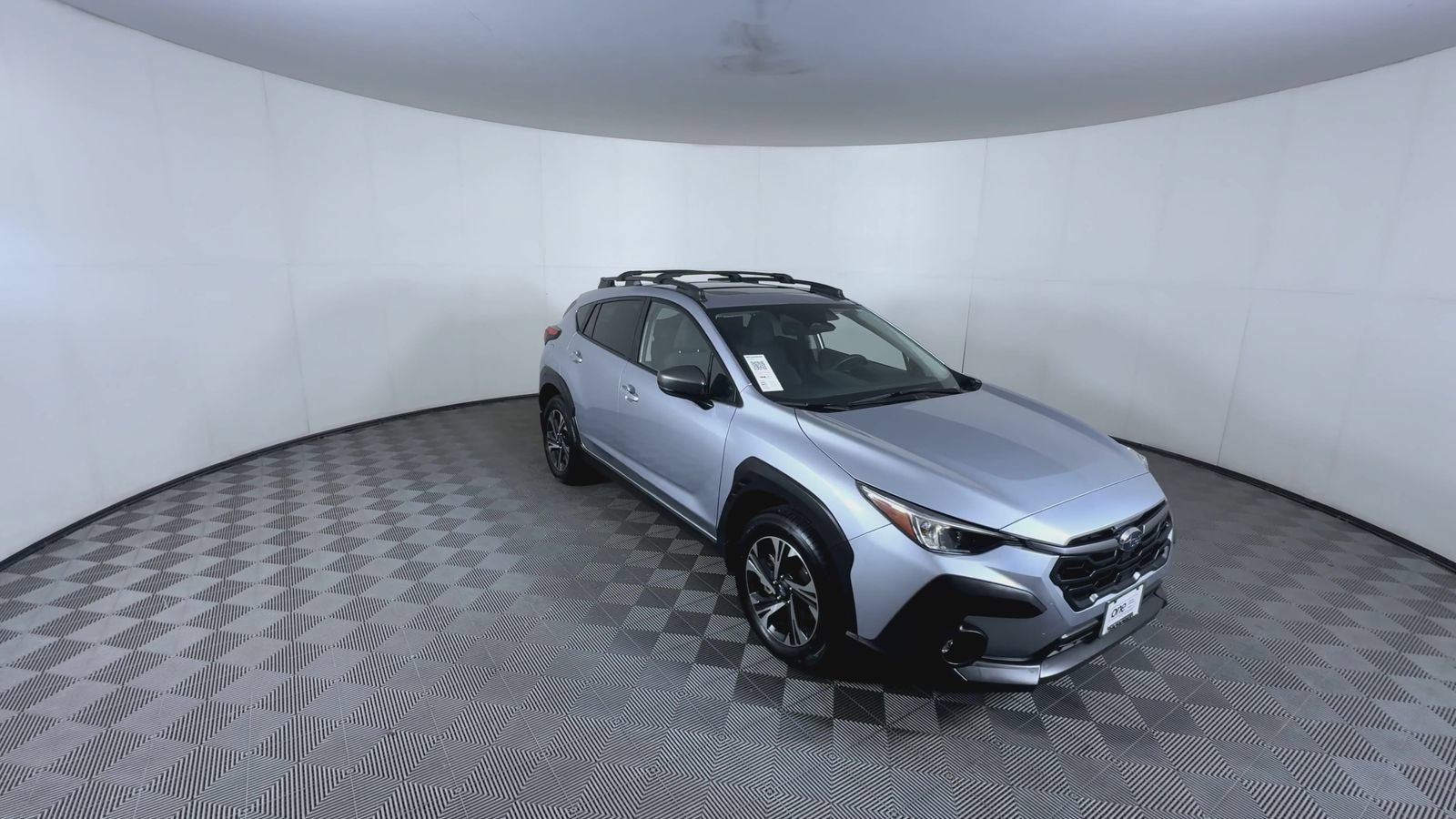 Certified Used 2025 Ice Silver Metallic Subaru Premium image 2