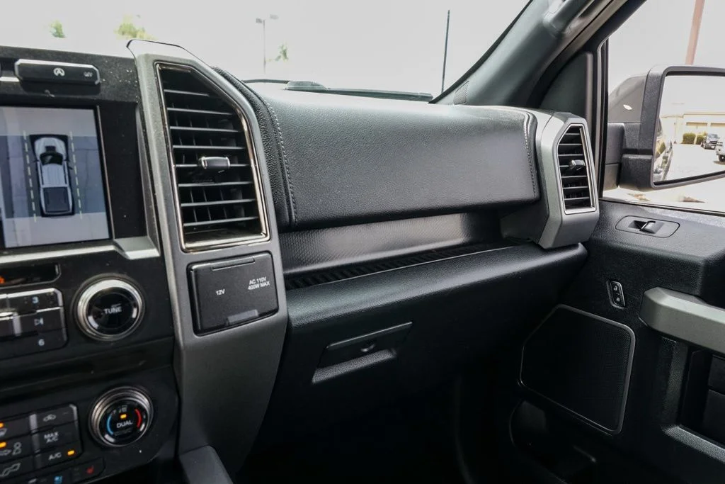 Used 2018 Gray Ford Raptor image 31