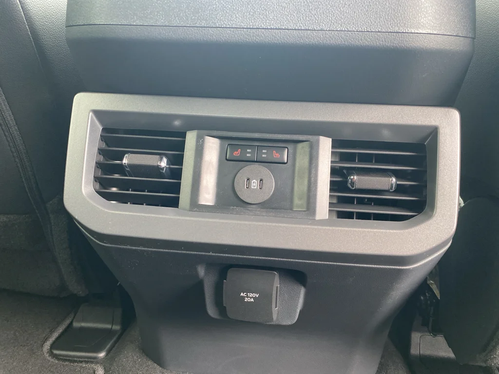 2026 Ford F-350 Super Duty Lariat - Photo 11