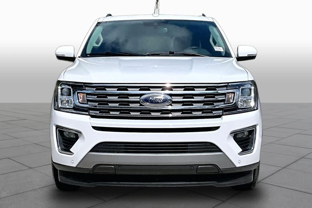 Used 2021 White Ford Limited image 4