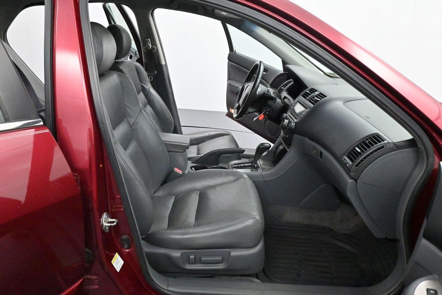 Used 2006 Red Honda EX-L V6 AT image 27