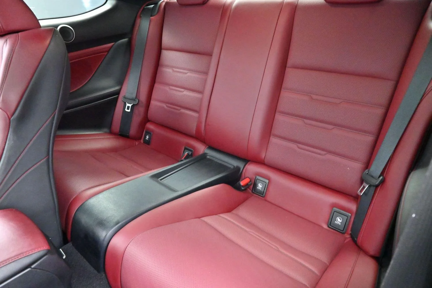 Used 2016 Obsidian Lexus Base image 33